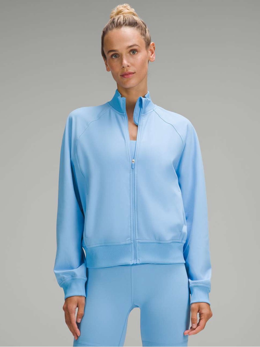 lululemon Wunder Train Track Jacket *Twill (NWT) Aero Blue, Size 8 *Rare find